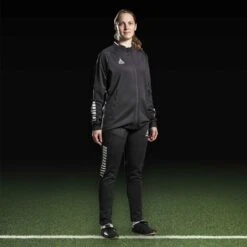 SELECT Monaco Training Jacket 35 SELECT Monaco Training Jacket -Select 12255765 610114 black white 610110 black white Training jacket pants Regular Fit Monaco v24 football model