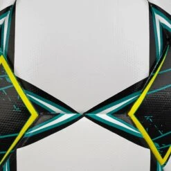SELECT Football - Match DB -Select 8550638 120063 white green Match DB v23 closeup