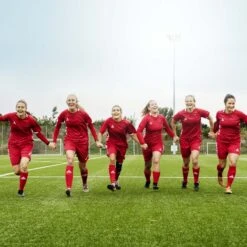 SELECT Spain Short Sleeve Player Shirt - Women -Select 8573820 600070 red Players Shirt SS Spain Women action 5